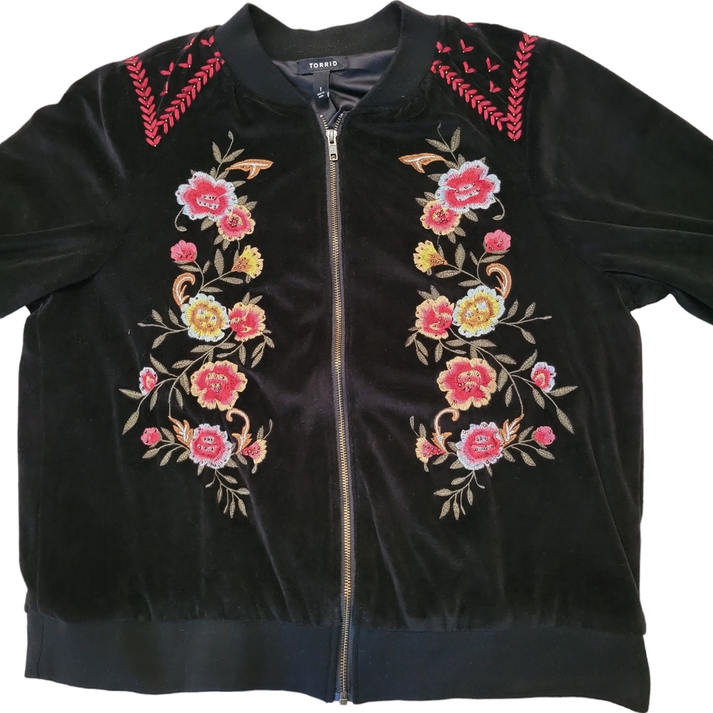 Torrid Black Velvet Boho Embroidered Floral Jacket - Picture 3 of 7